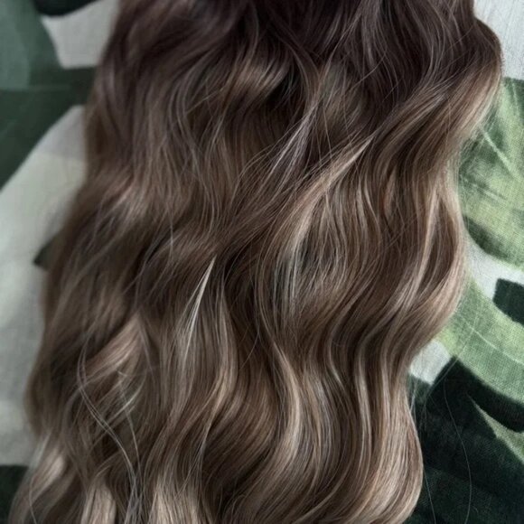 Ombre Brown and Blonde Wavy Hair Extensions - Picture 4 of 6